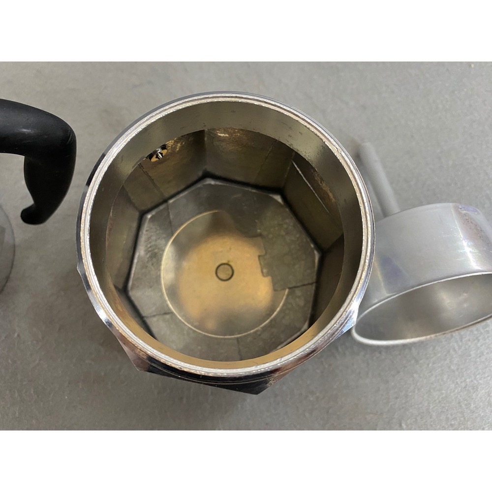 Bialetti Large Moka Express Stovetop Espresso Silver Aluminum 14 cup Italy - Picture 9 of 14